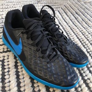 Mens Nike Tempo